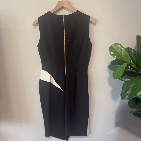 CALVIN KLEIN SCOOP NECK ASYMMETRICAL SLEEVELESS DRESS SIZE - Picture 3 of 3